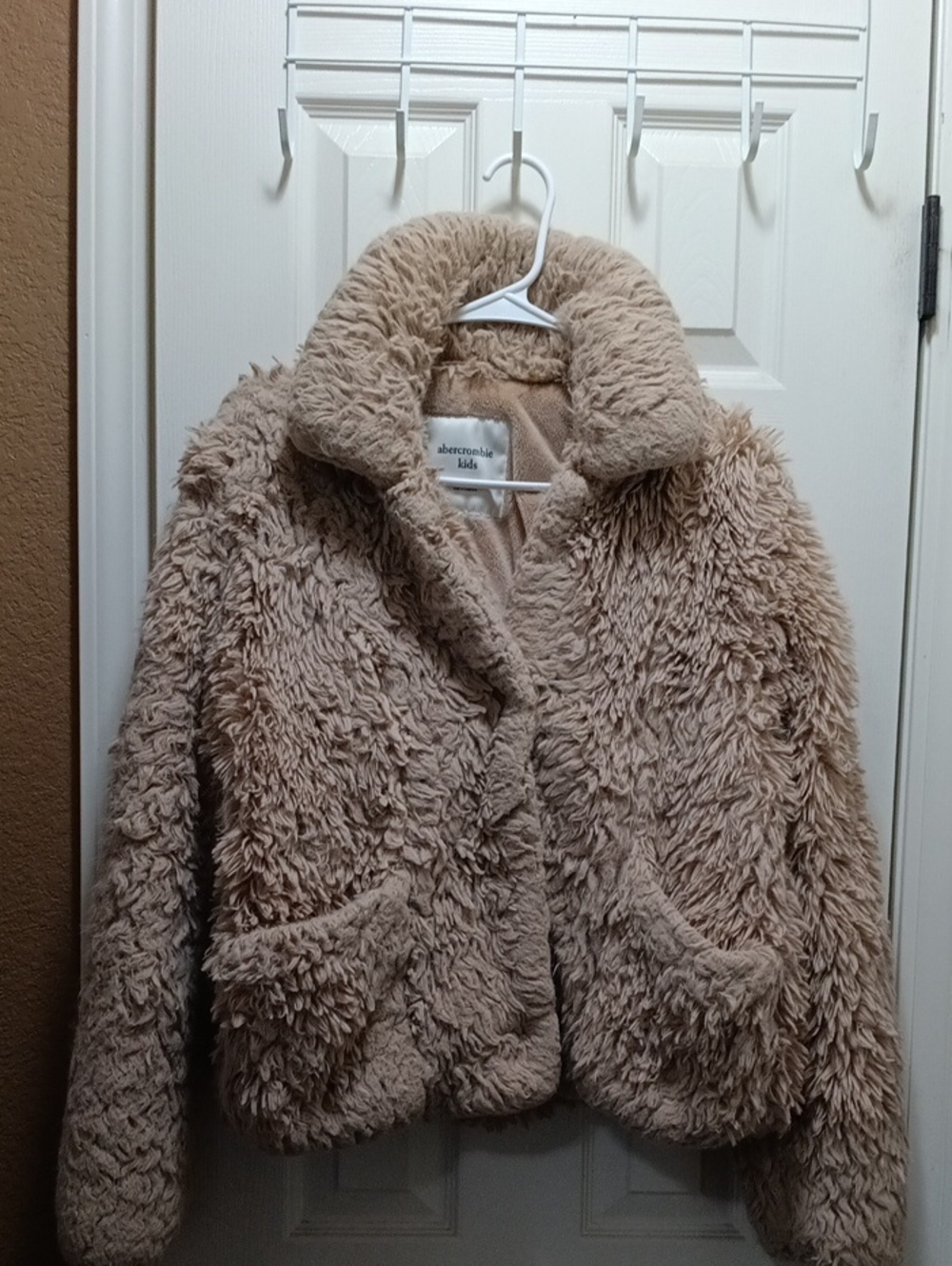 abercrombie kids Beige Plush Faux-Sherpa Puffer Jacket